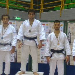 benassi argento a 73 kg